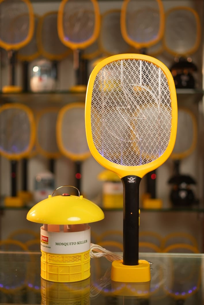 COMBO OFFER (GM100 GTRAP MACHINE+ GTRAP 2 IN 1 MOSQUITO BAT)